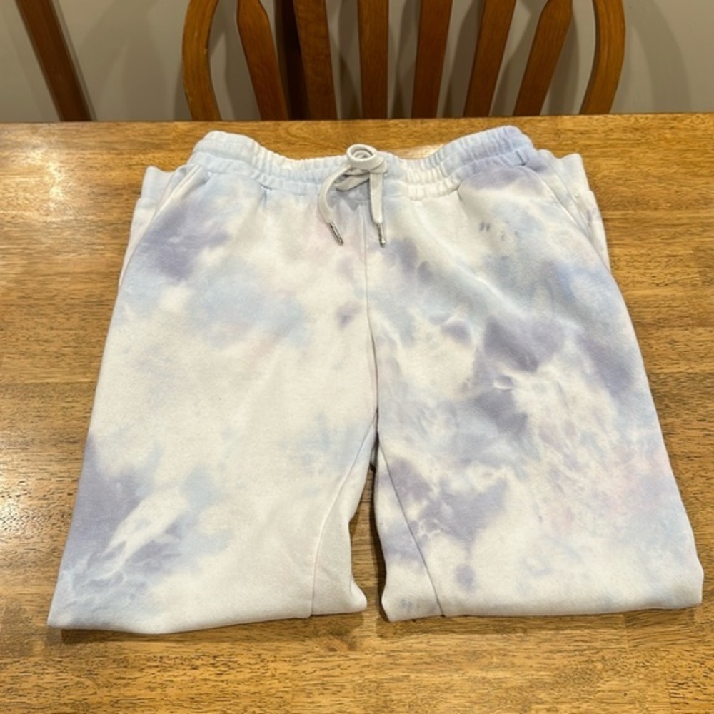 Maurices women’s white tie dye jogger sweatpants Size XS